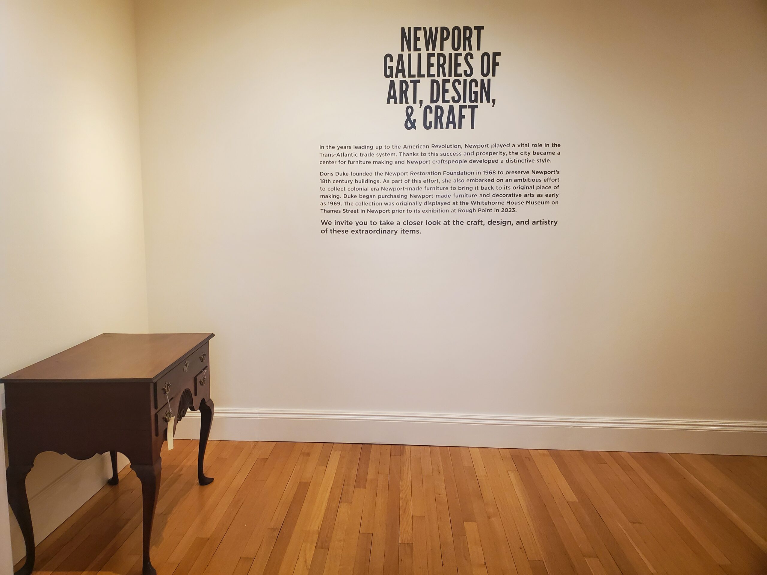 "Newport Galleries of Art, Design, & Craft" introduction sign