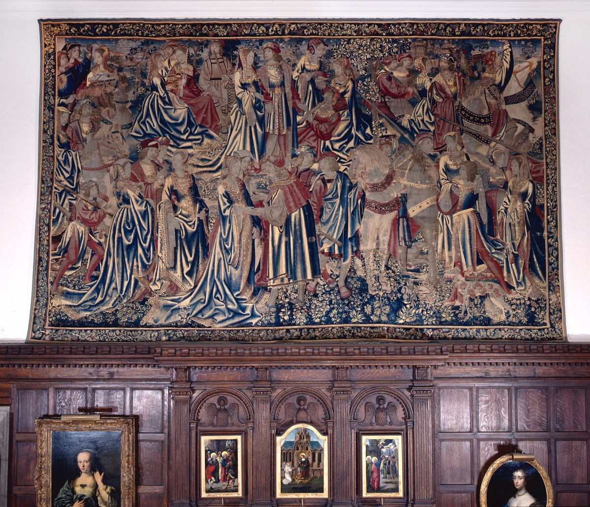 Tapestry with scenes of amorous couples